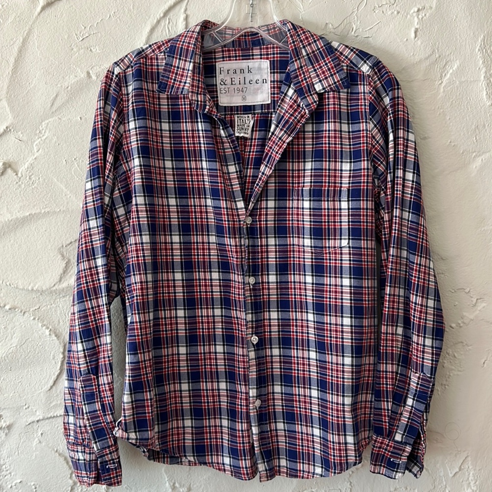 This Frank & Eileen “Barry” Shirt is 100% Cotton and a Vibrant Fall Piece!